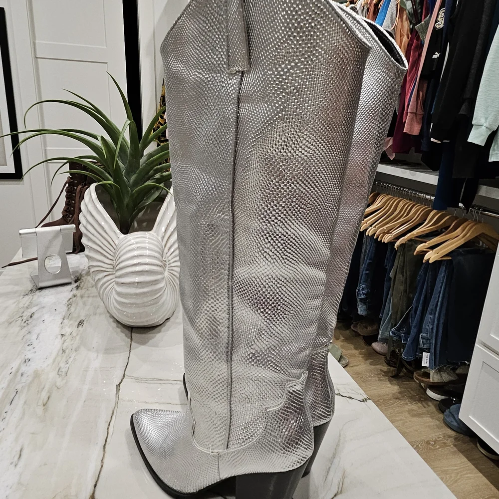 Steve Madden Austyn Silver Snake Heeled Boots - Picture 2 of 5